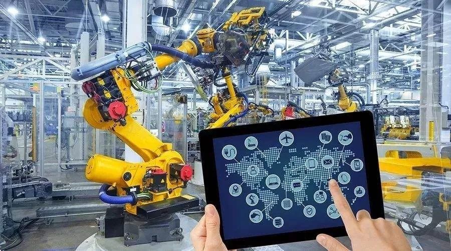 知識(shí)迎新丨張晨 德國(guó)工業(yè)4.0與中國(guó)制造2025——計(jì)算機(jī)軟硬件的融合與創(chuàng)新